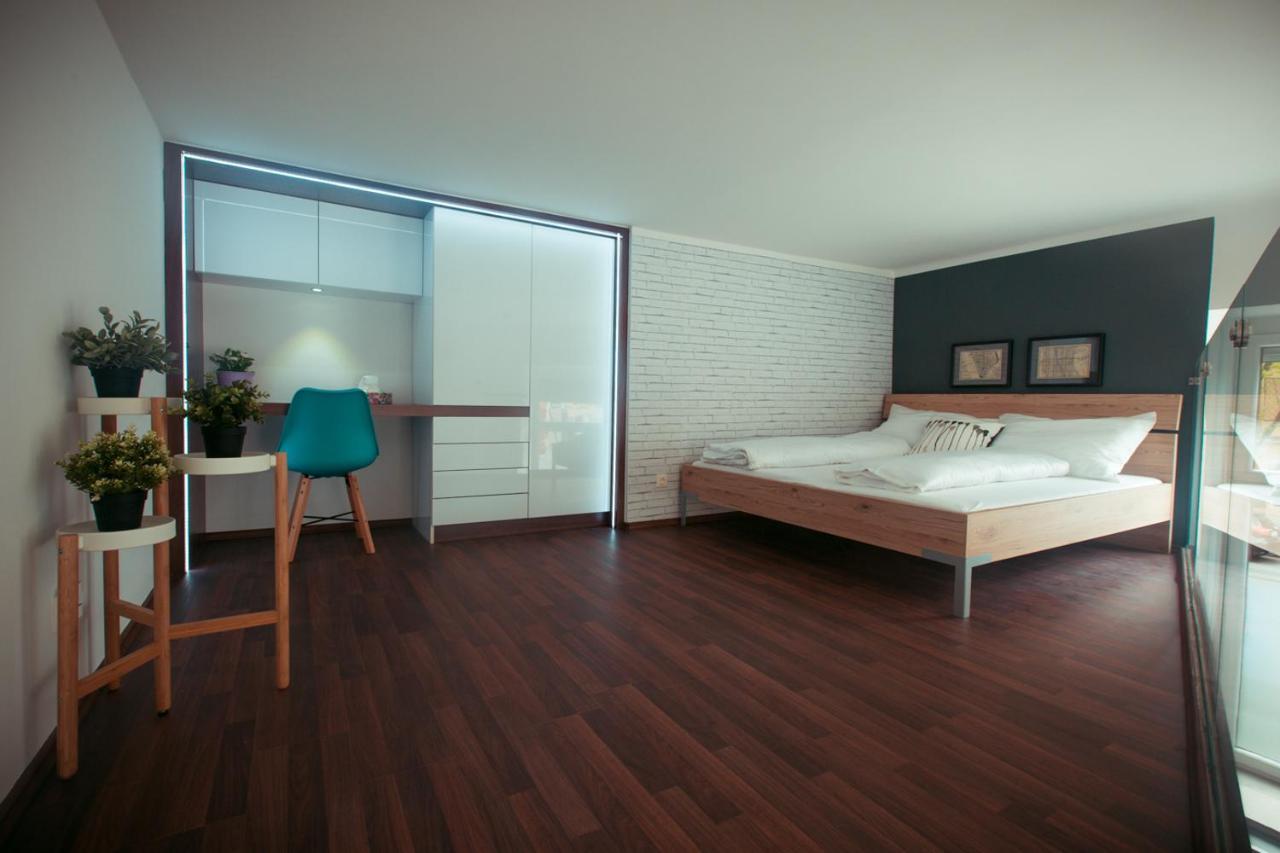 Zeus Design Loft * Viena
